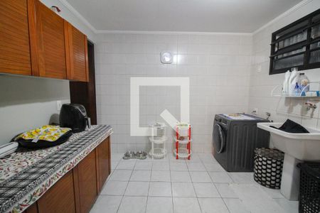 Casa à venda com 116m², 3 quartos e 3 vagasarea de serviço