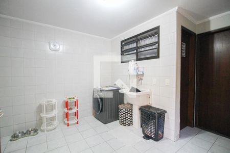 Casa à venda com 116m², 3 quartos e 3 vagasarea de serviço