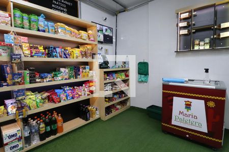 Apartamento à venda com 87m², 2 quartos e 2 vagasMercadinho