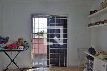 Casa à venda com 600m², 5 quartos e 2 vagasQuarto 3