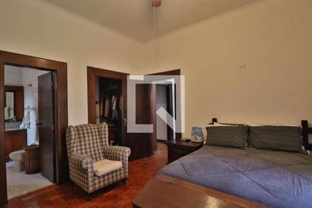 Casa à venda com 600m², 5 quartos e 2 vagasSuíte 