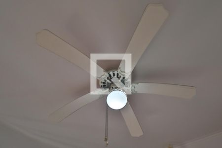 Casa à venda com 600m², 5 quartos e 2 vagasQuarto 3