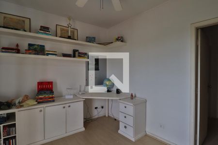 Casa à venda com 600m², 5 quartos e 2 vagasQuarto 3