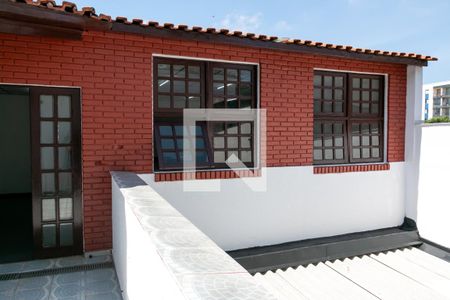 Casa à venda com 380m², 4 quartos e 4 vagasVaranda