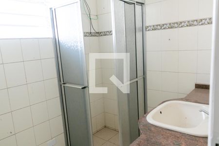 Casa à venda com 380m², 4 quartos e 4 vagasBanheiro 2