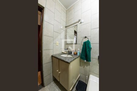 Casa à venda com 300m², 3 quartos e 6 vagas Casa à venda com 300m², 3 quartos e 6 vagasBanheiro da Suíte