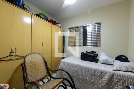 Casa à venda com 300m², 3 quartos e 6 vagas Casa à venda com 300m², 3 quartos e 6 vagasQuarto 2