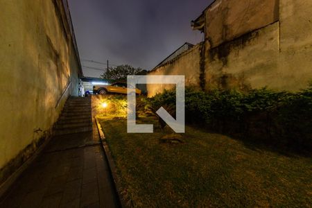 Casa à venda com 300m², 3 quartos e 6 vagas Casa à venda com 300m², 3 quartos e 6 vagasÁrea Externa