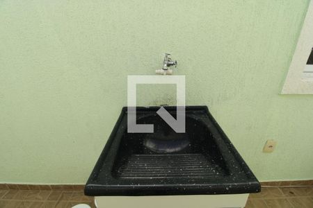 Casa à venda com 170m², 3 quartos e 3 vagasTanque