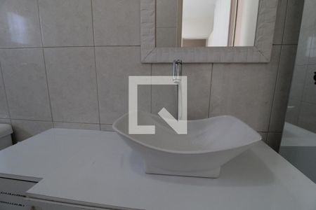 Casa à venda com 170m², 3 quartos e 3 vagasPia banheiro da supite 3