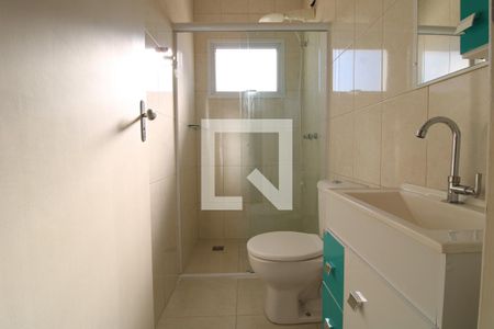 Casa à venda com 170m², 3 quartos e 3 vagasBanheiro da suíte 2