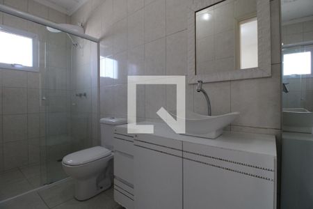 Casa à venda com 170m², 3 quartos e 3 vagasBanheiro da suíte 3
