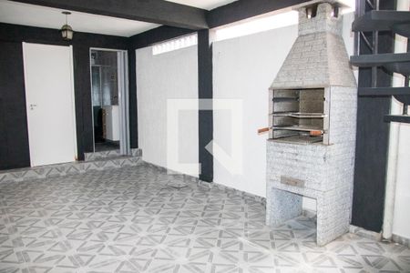 Casa à venda com 200m², 4 quartos e 1 vaga Casa à venda com 200m², 4 quartos e 1 vagaChurrasqueira