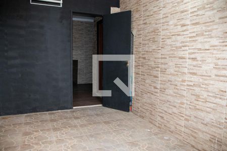 Casa à venda com 200m², 4 quartos e 1 vaga Casa à venda com 200m², 4 quartos e 1 vagaGaragem