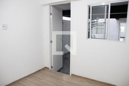 Casa à venda com 200m², 4 quartos e 1 vaga Casa à venda com 200m², 4 quartos e 1 vagaQuarto de Serviço