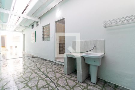 Casa à venda com 70m², 2 quartos e 1 vaga Casa à venda com 70m², 2 quartos e 1 vagaLavanderia