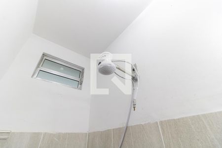 Casa à venda com 70m², 2 quartos e 1 vaga Casa à venda com 70m², 2 quartos e 1 vagaBanheiro