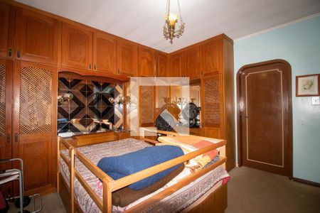 Casa à venda com 100m², 3 quartos e 2 vagasSuíte