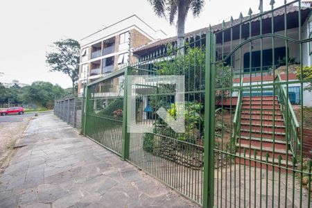 Casa à venda com 100m², 3 quartos e 2 vagasFachada