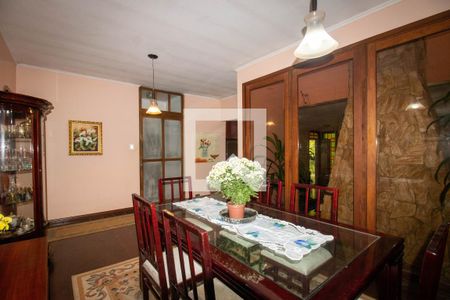 Casa à venda com 100m², 3 quartos e 2 vagasSala de Jantar