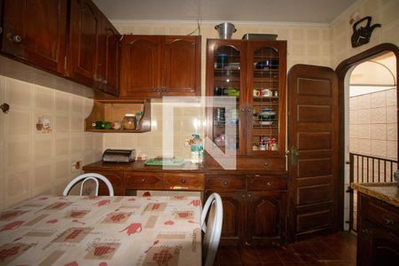 Casa à venda com 100m², 3 quartos e 2 vagasCozinha