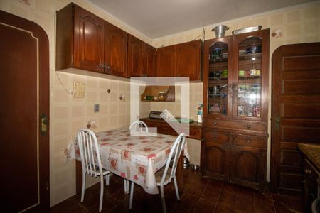 Casa à venda com 100m², 3 quartos e 2 vagasCozinha