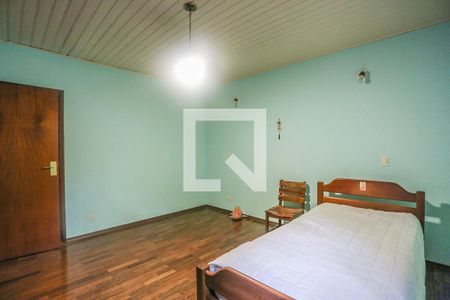 Casa à venda com 300m², 3 quartos e 3 vagas Casa à venda com 300m², 3 quartos e 3 vagasSuite 1