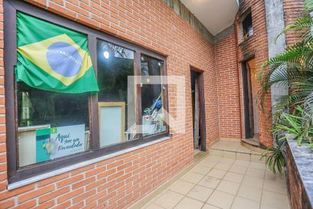 Casa à venda com 300m², 3 quartos e 3 vagas Casa à venda com 300m², 3 quartos e 3 vagasTerraço Quarto 2