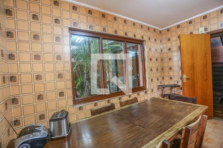 Casa à venda com 300m², 3 quartos e 3 vagas Casa à venda com 300m², 3 quartos e 3 vagasCozinha