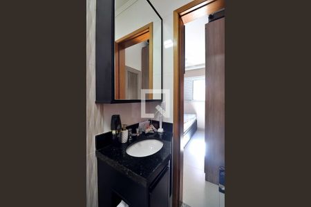 Apartamento à venda com 108m², 2 quartos e 1 vagaBanheiro da Suíte