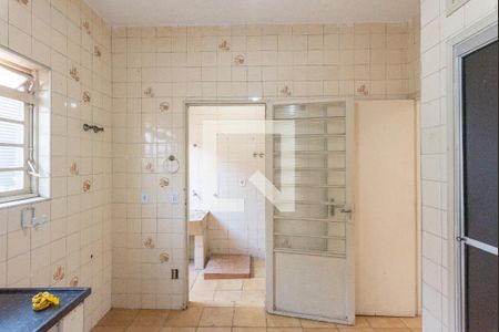 Casa à venda com 155m², 3 quartos e 5 vagas Casa à venda com 155m², 3 quartos e 5 vagasCozinha