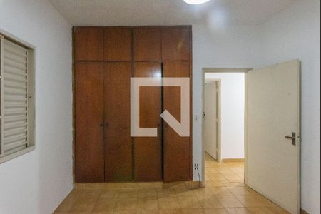 Casa à venda com 155m², 3 quartos e 5 vagas Casa à venda com 155m², 3 quartos e 5 vagasQuarto 1
