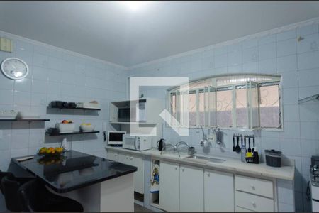 Casa à venda com 209m², 3 quartos e 1 vaga Casa à venda com 209m², 3 quartos e 1 vagaCozinha