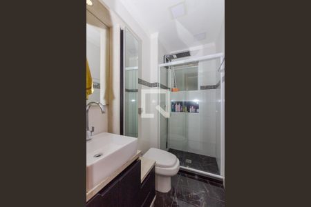 Apartamento à venda com 128m², 4 quartos e sem vaga Apartamento à venda com 128m², 4 quartos e sem vagaBanheiro