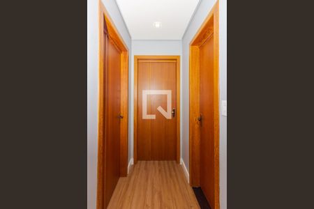 Apartamento à venda com 128m², 4 quartos e sem vaga Apartamento à venda com 128m², 4 quartos e sem vagaCorredor