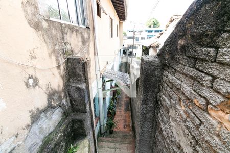 Casa à venda com 360m², 1 quarto e 3 vagas Casa à venda com 360m², 1 quarto e 3 vagasTerreno