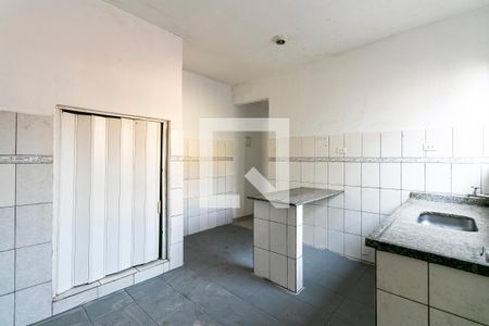 Casa à venda com 360m², 1 quarto e 3 vagas Casa à venda com 360m², 1 quarto e 3 vagasCozinha