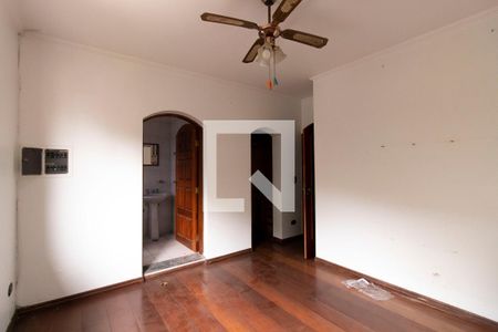 Casa à venda com 200m², 3 quartos e 2 vagas Casa à venda com 200m², 3 quartos e 2 vagasQuarto 3 - Suíte