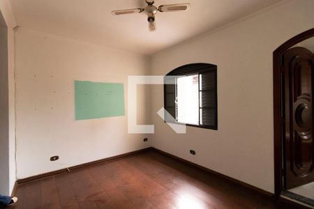 Casa à venda com 200m², 3 quartos e 2 vagas Casa à venda com 200m², 3 quartos e 2 vagasQuarto 2 - Suíte