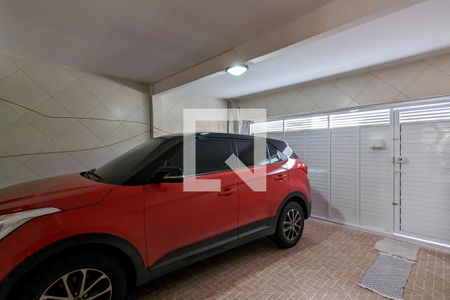 Casa à venda com 150m², 4 quartos e 2 vagas Casa à venda com 150m², 4 quartos e 2 vagasGaragem