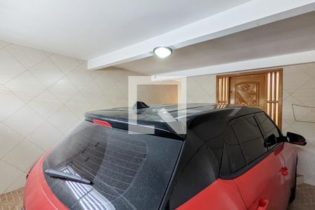 Casa à venda com 150m², 4 quartos e 2 vagas Casa à venda com 150m², 4 quartos e 2 vagasGaragem
