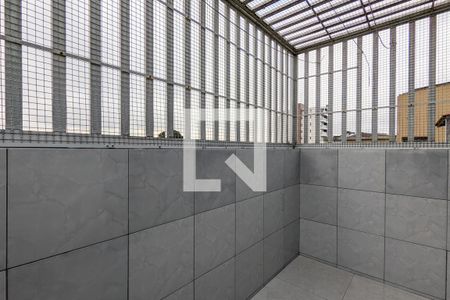 Casa à venda com 150m², 4 quartos e 2 vagas Casa à venda com 150m², 4 quartos e 2 vagasVaranda