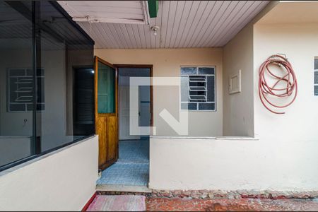 Casa à venda com 126m², 2 quartos e 8 vagas Casa à venda com 126m², 2 quartos e 8 vagasEdícula