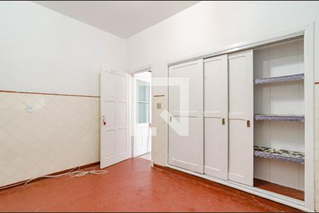 Casa à venda com 126m², 2 quartos e 8 vagas Casa à venda com 126m², 2 quartos e 8 vagasCozinha