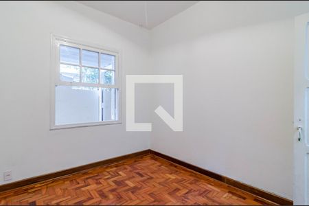 Casa à venda com 126m², 2 quartos e 8 vagas Casa à venda com 126m², 2 quartos e 8 vagasQuarto 2
