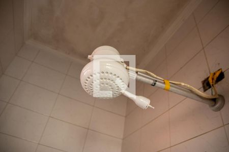 Casa à venda com 267m², 5 quartos e 2 vagas Casa à venda com 267m², 5 quartos e 2 vagasBanheiro de Serviço