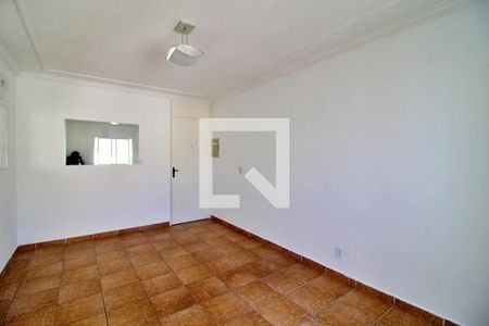 Sala de apartamento para alugar com 2 quartos, 55m² em Vila Lutécia, Santo André