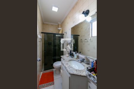 Apartamento à venda com 72m², 3 quartos e 2 vagas Apartamento à venda com 72m², 3 quartos e 2 vagasBanheiro da Suíte