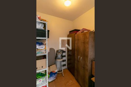 Apartamento à venda com 72m², 3 quartos e 2 vagas Apartamento à venda com 72m², 3 quartos e 2 vagasCozinha e Área de Serviço