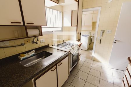 Apartamento para alugar com 72m², 2 quartos e 1 vagaCozinha